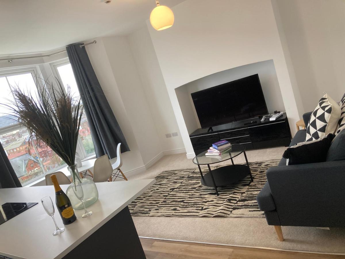 Seascape Scarborough Stunning Seaview Holiday Home Apartment Exterior photo